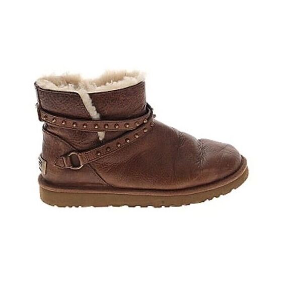 Women's Ugg Australia Emersen Ankle Boots Booties Shoes Size 6 Brown Studded - Picture 1 of 11